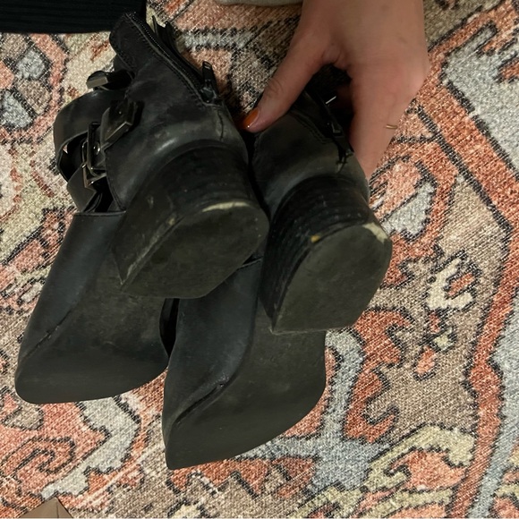 Jeffrey Campbell Everly cut out bootie - Picture 6 of 7